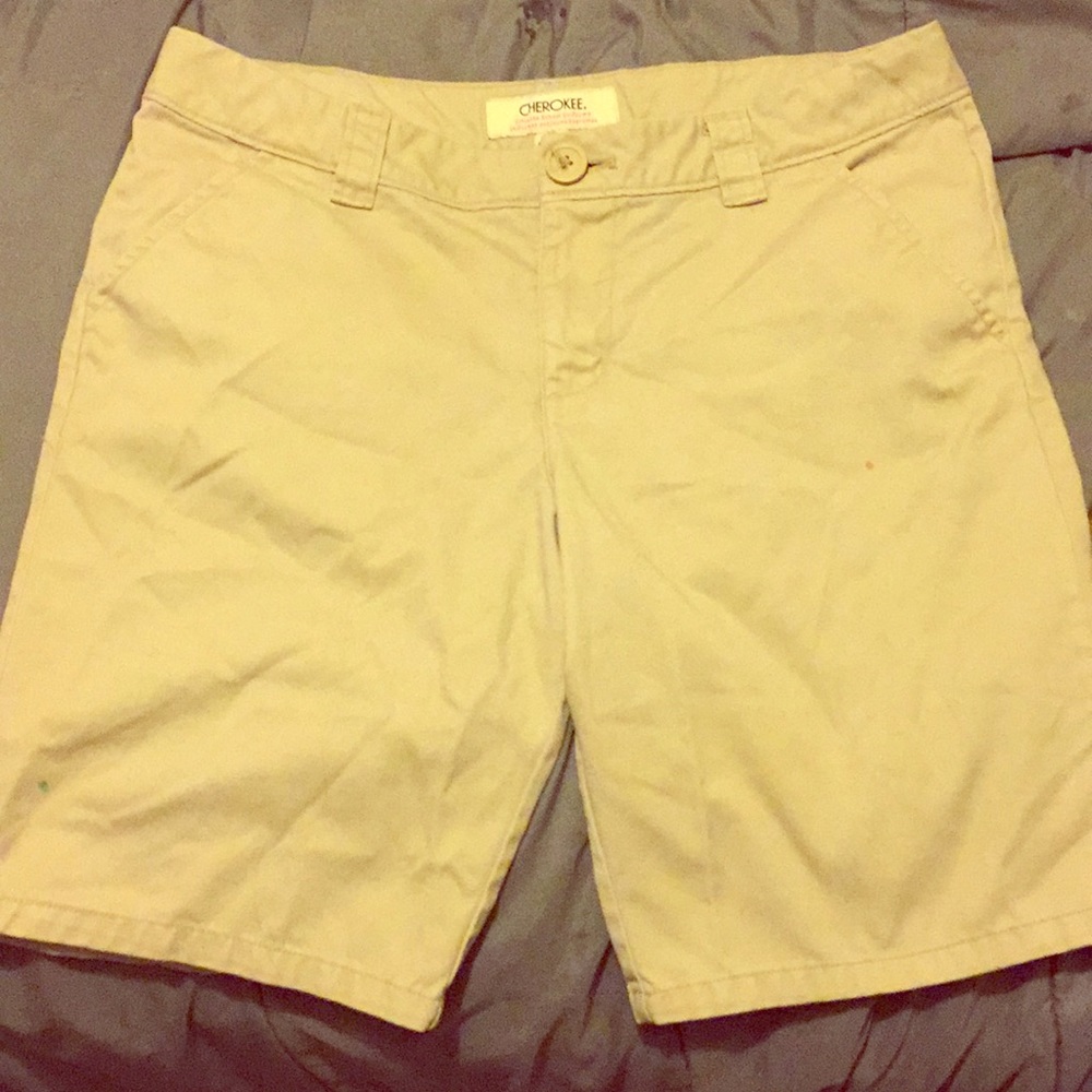 Girls khaki shorts